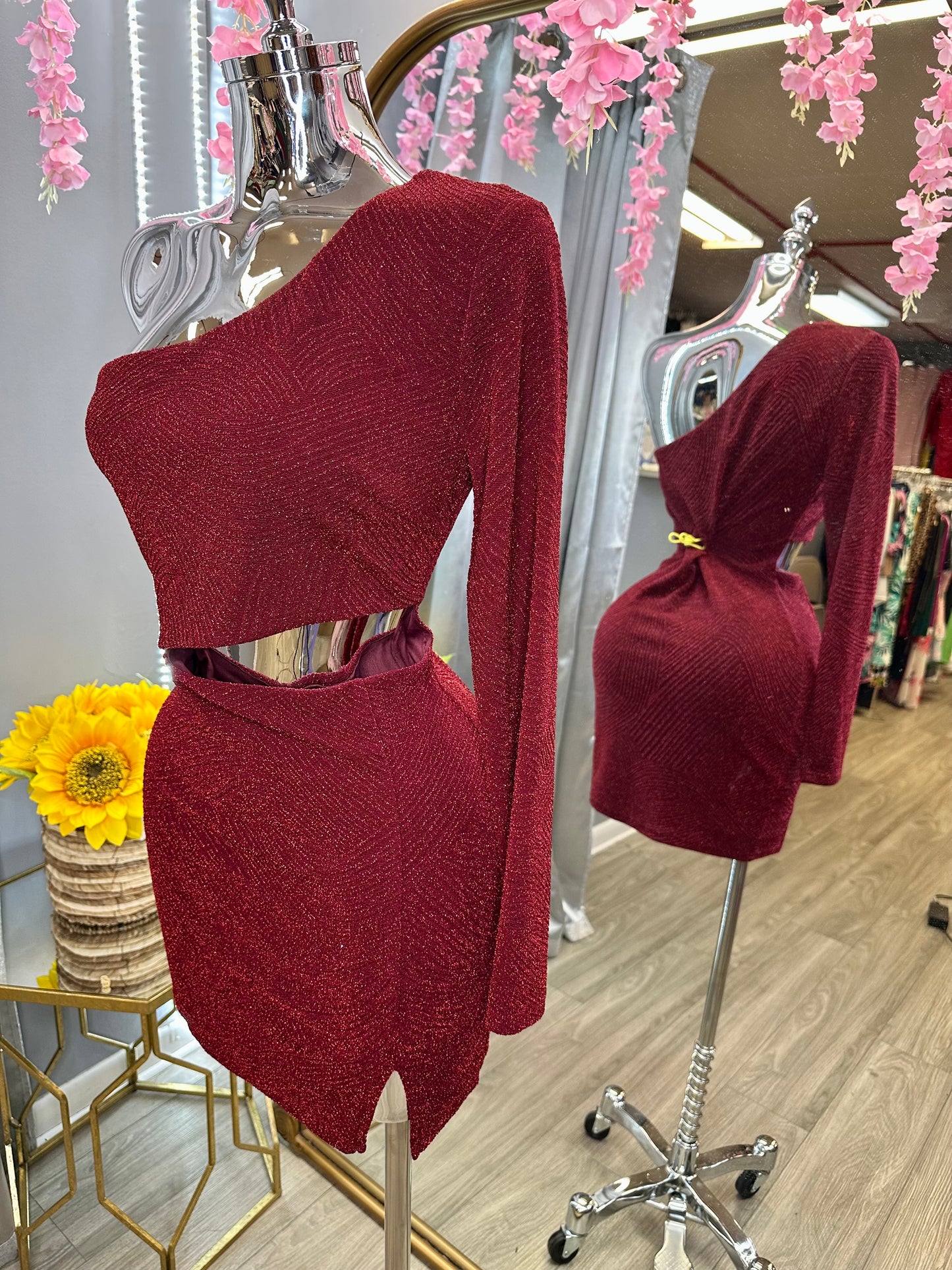 FUN AND GAMES DRESS - Burgundy