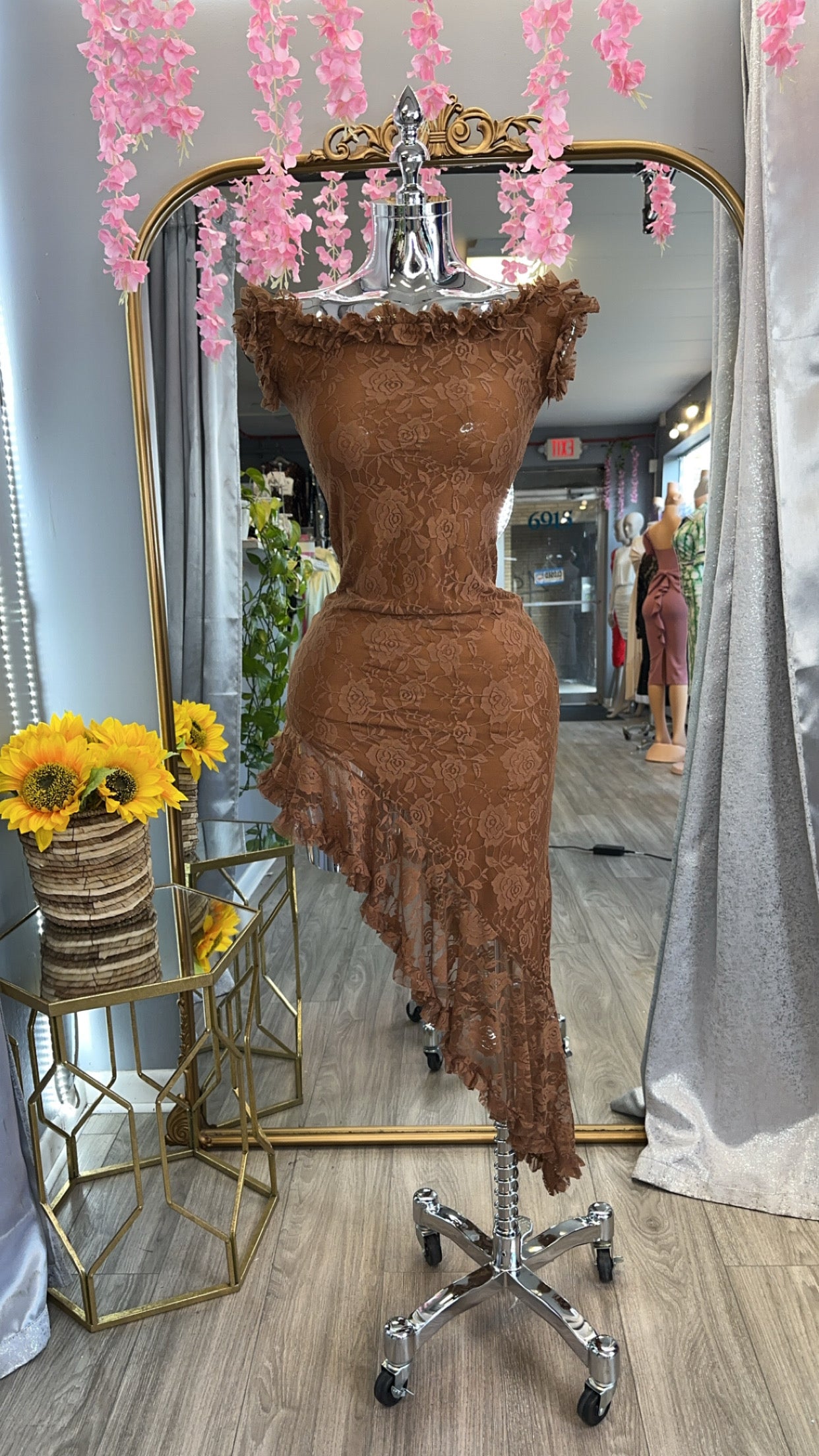 Keissy Dress (Brown)