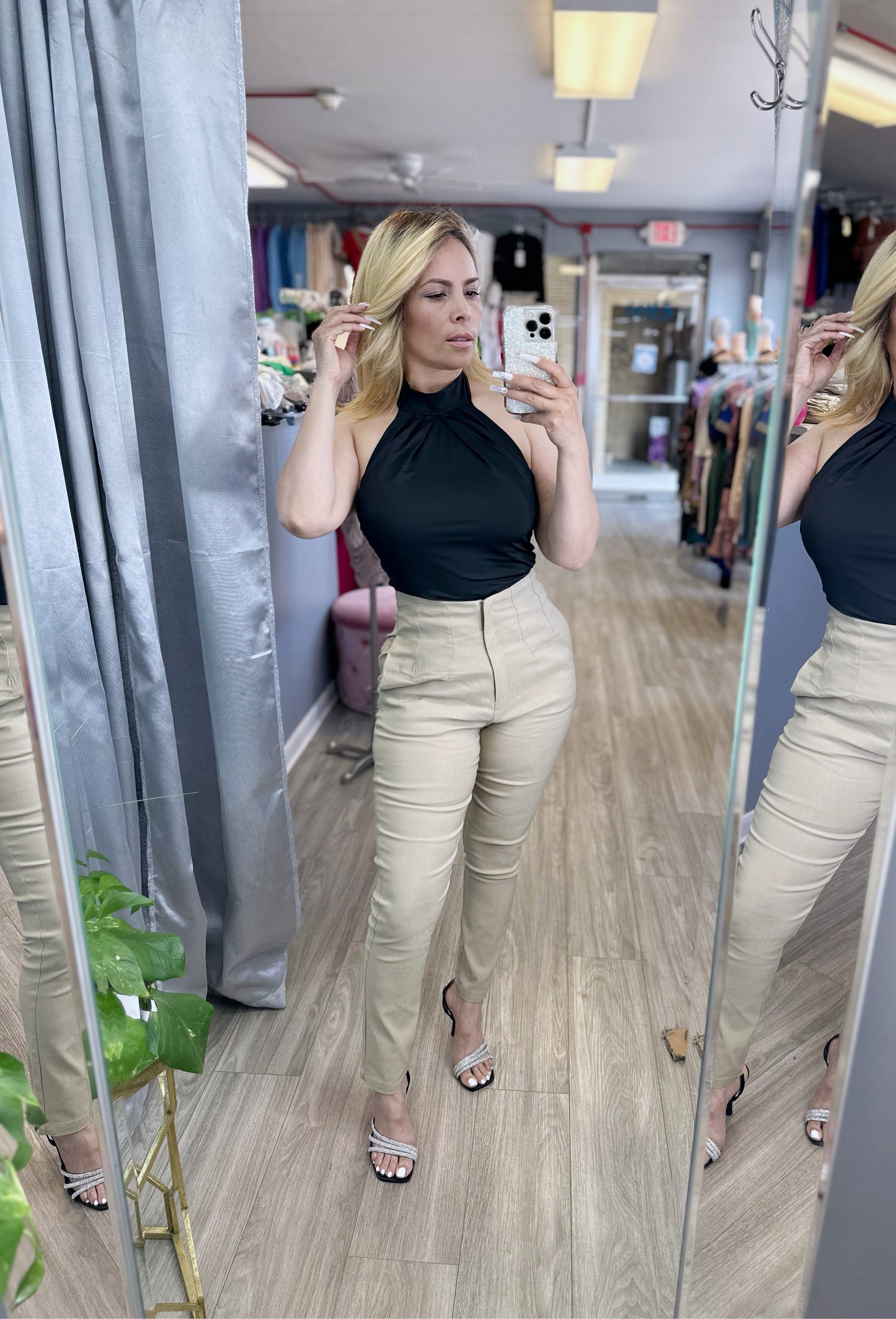 Signed & Sealed Skinny Pants (Taupe)