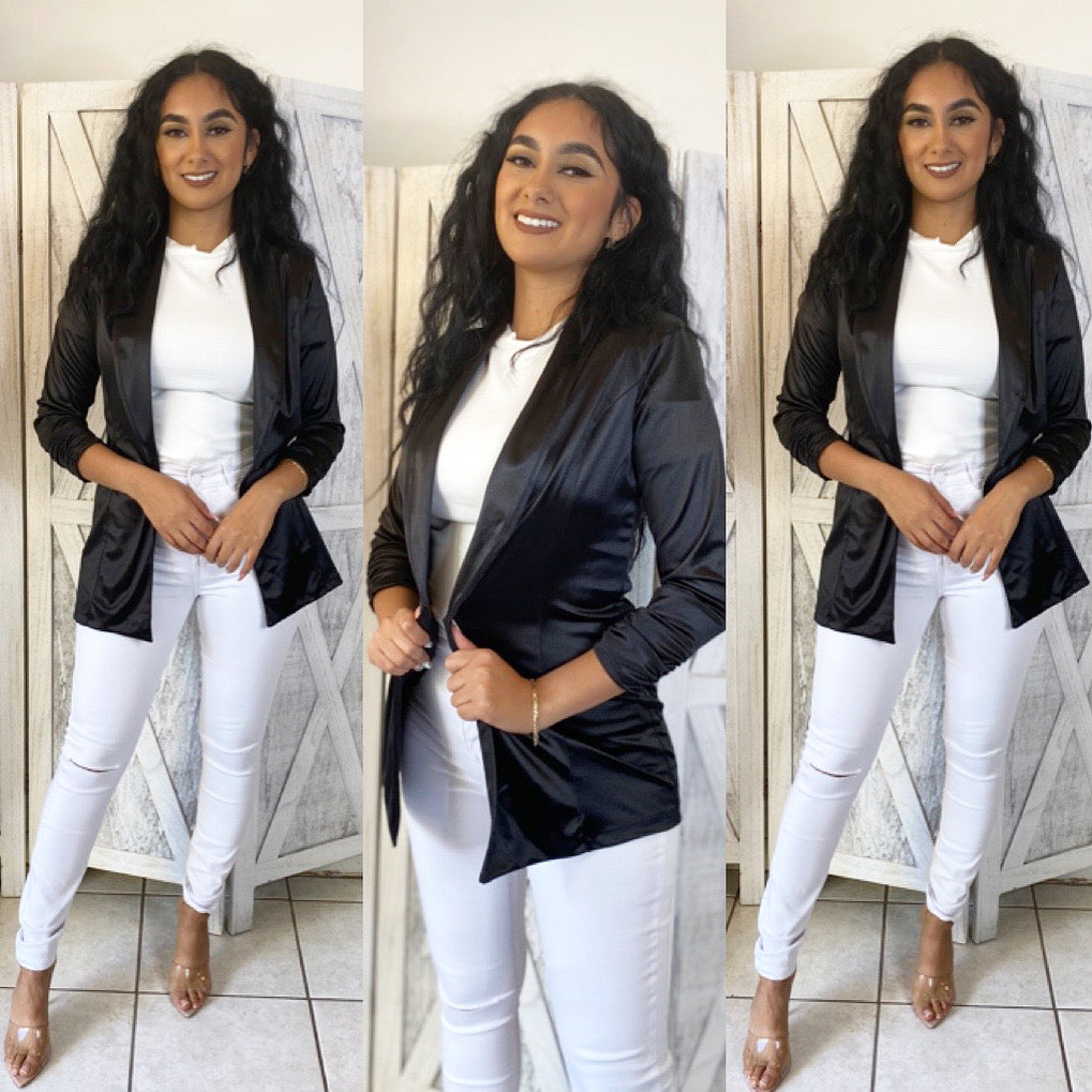 Stephanie Blazer (Black)