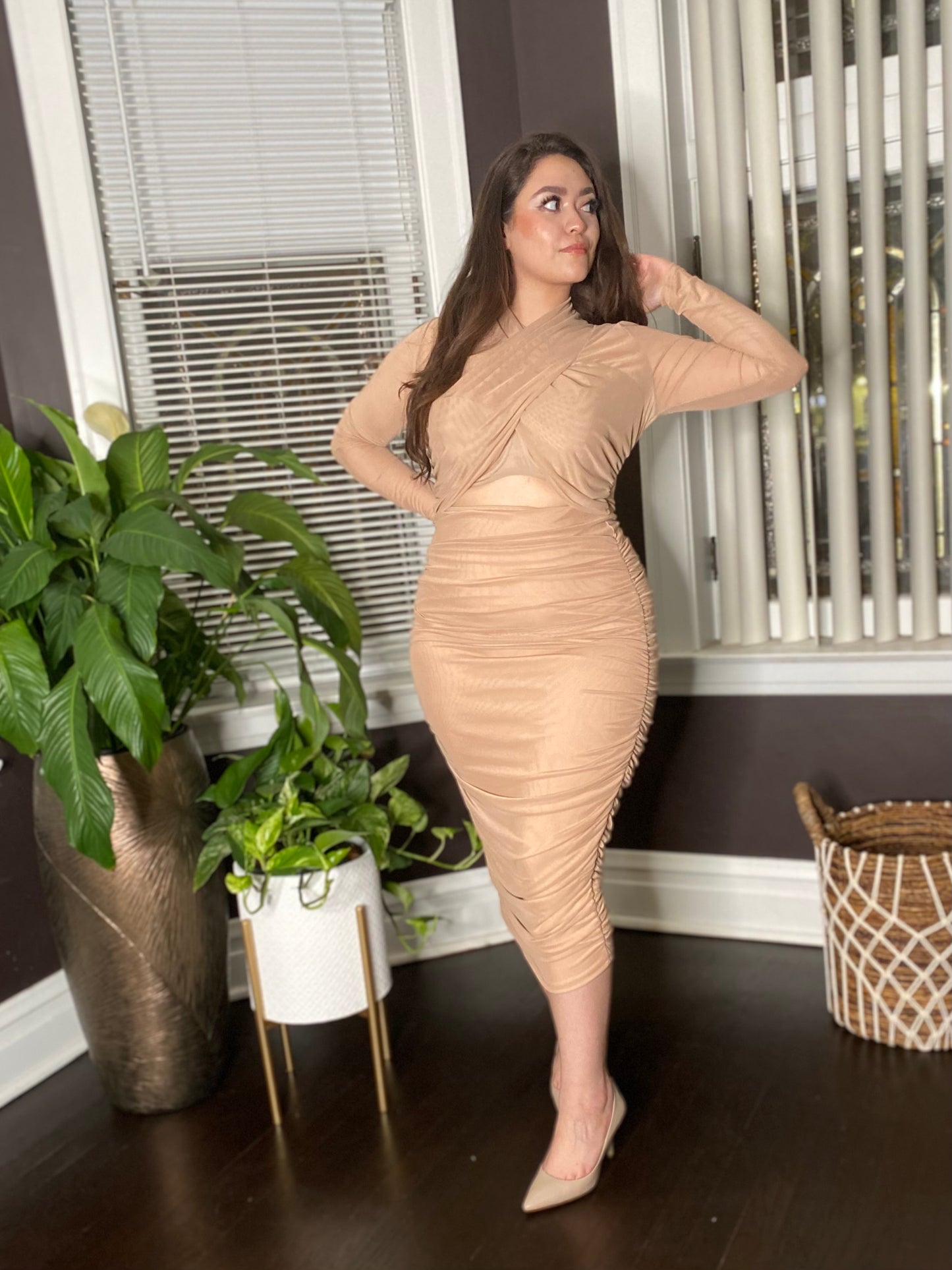 Kaci Dress (Taupe)
