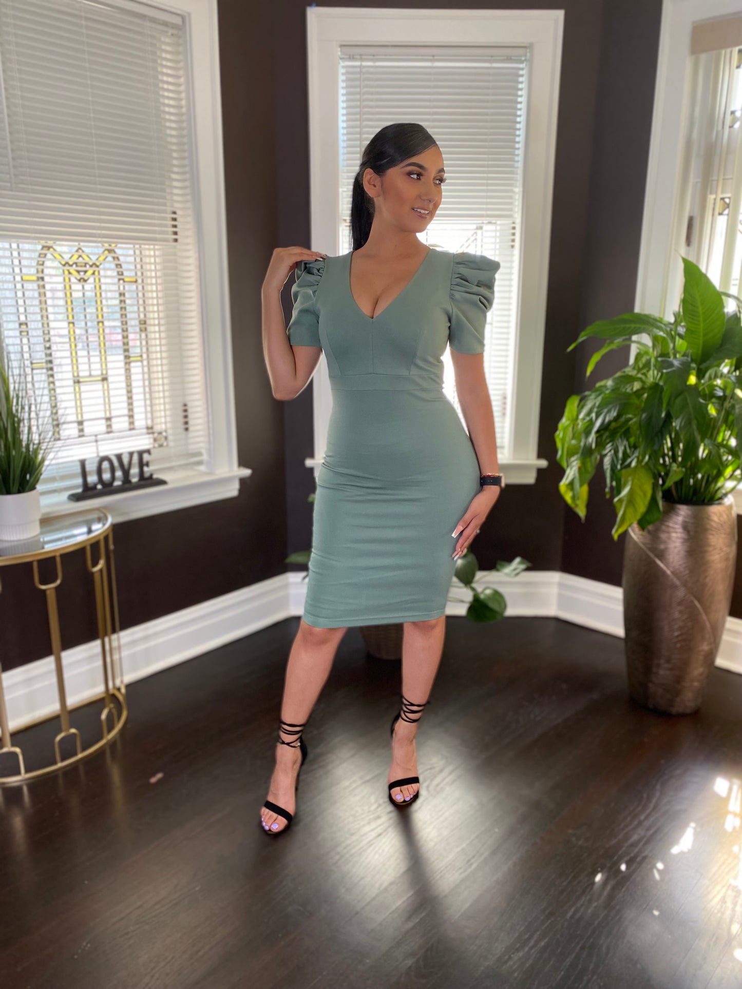 Total Flirt Dress (Sage)