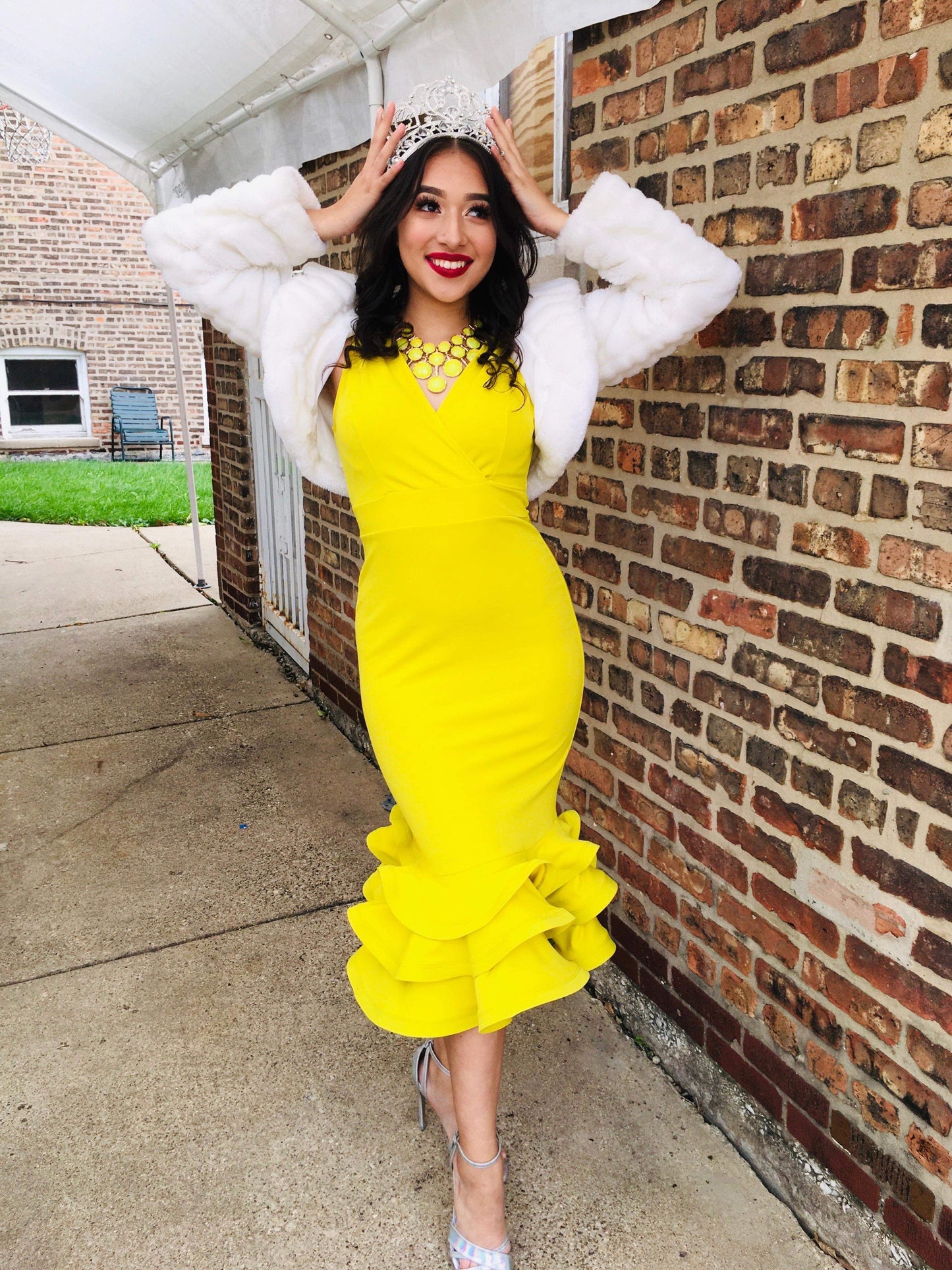 The Affair Ruffle Dress (Yellow)