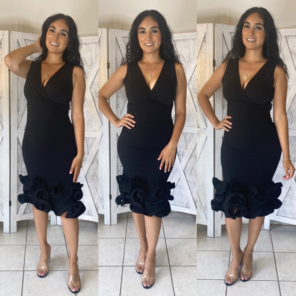 The Affair Ruffle Dress (Black)